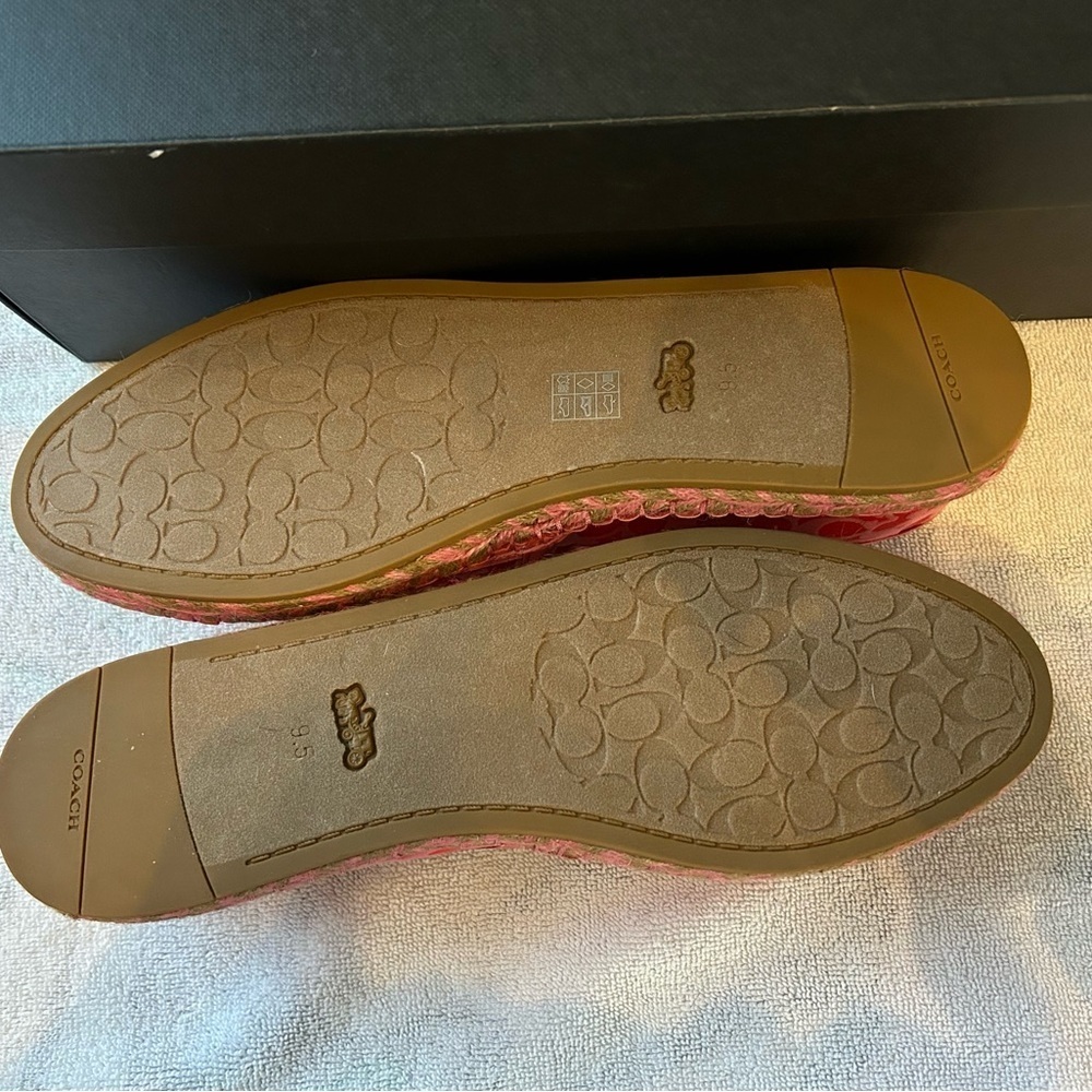 Coach Women's Espadrilles shoes - Picture 2 of 6